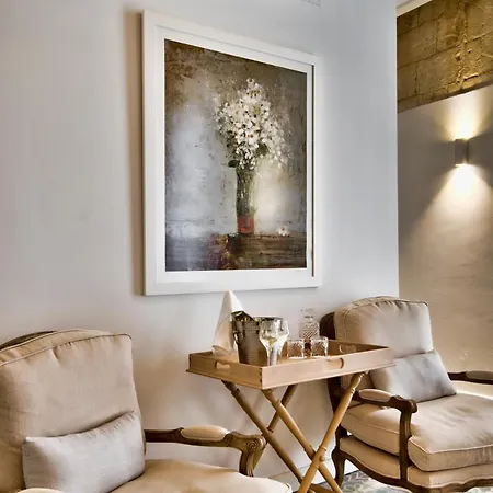 Pensión 66 Saint Paul's & 4*