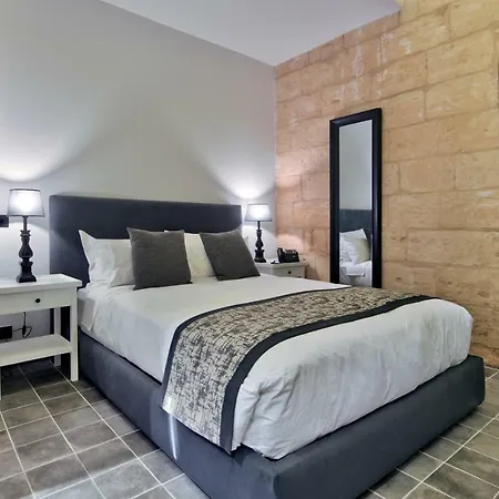 Pensión 66 Saint Paul's & La Valeta