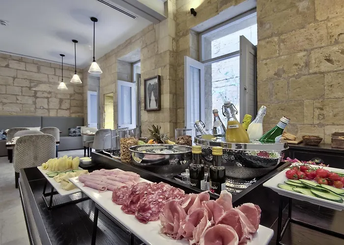 ゲストハウス 66 Saint Paul's & 4*