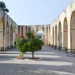 66 Saint Paul's & Gæstehus 4*