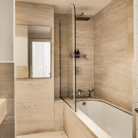 Gasthof 66 Saint Paul's & 4*