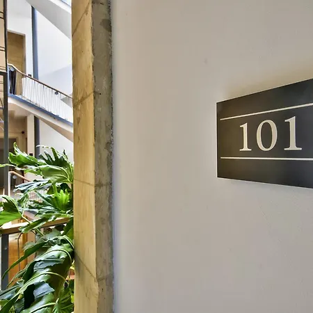 Pensionat 66 Saint Paul's &