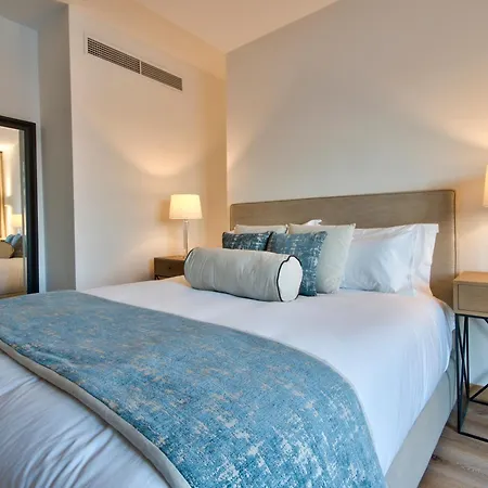 Gasthof 66 Saint Paul's & 4*