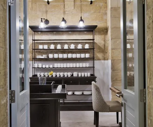 Gasthof 66 Saint Paul's & 4*