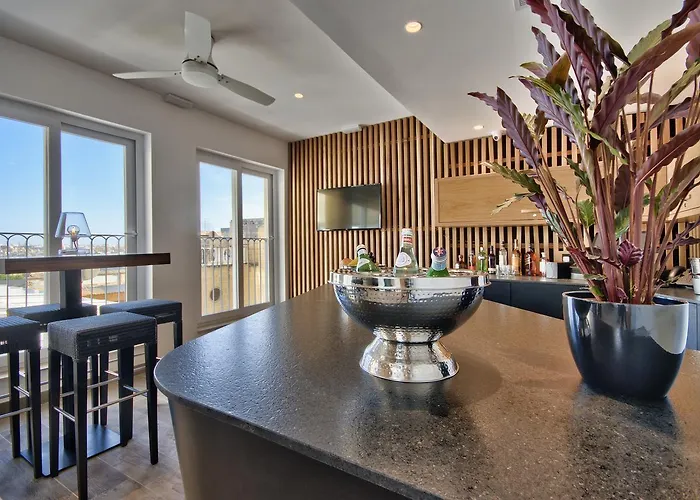 66 Saint Paul's & 4* Валетта