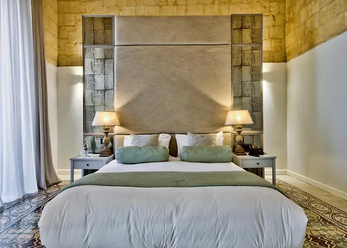 66 Saint Paul's & Gasthof Valletta