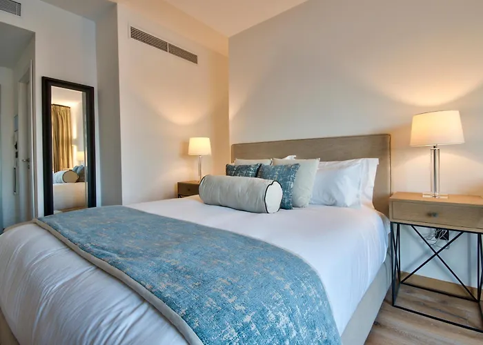 Gasthof 66 Saint Paul's & 4*